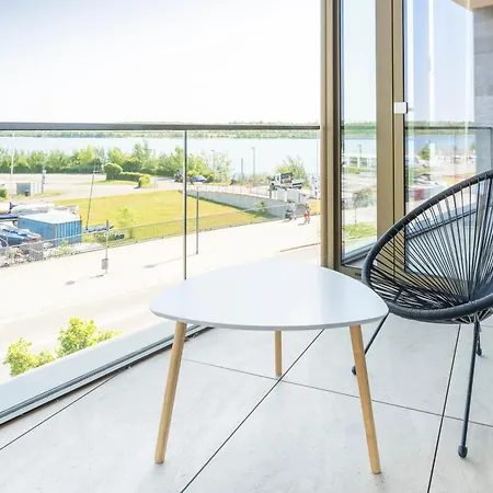 Hafen 8 Апартаменты Цвенкау